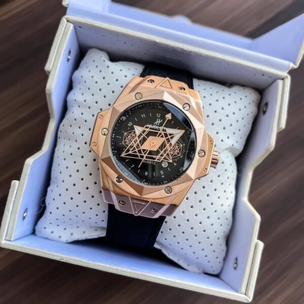 Luxury Hublot Rose Gold Bezel Latest Watch For Men